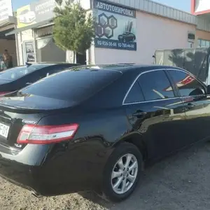 Toyota Camry, 2010