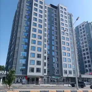 3-комн. квартира, 14 этаж, 69 м², сино