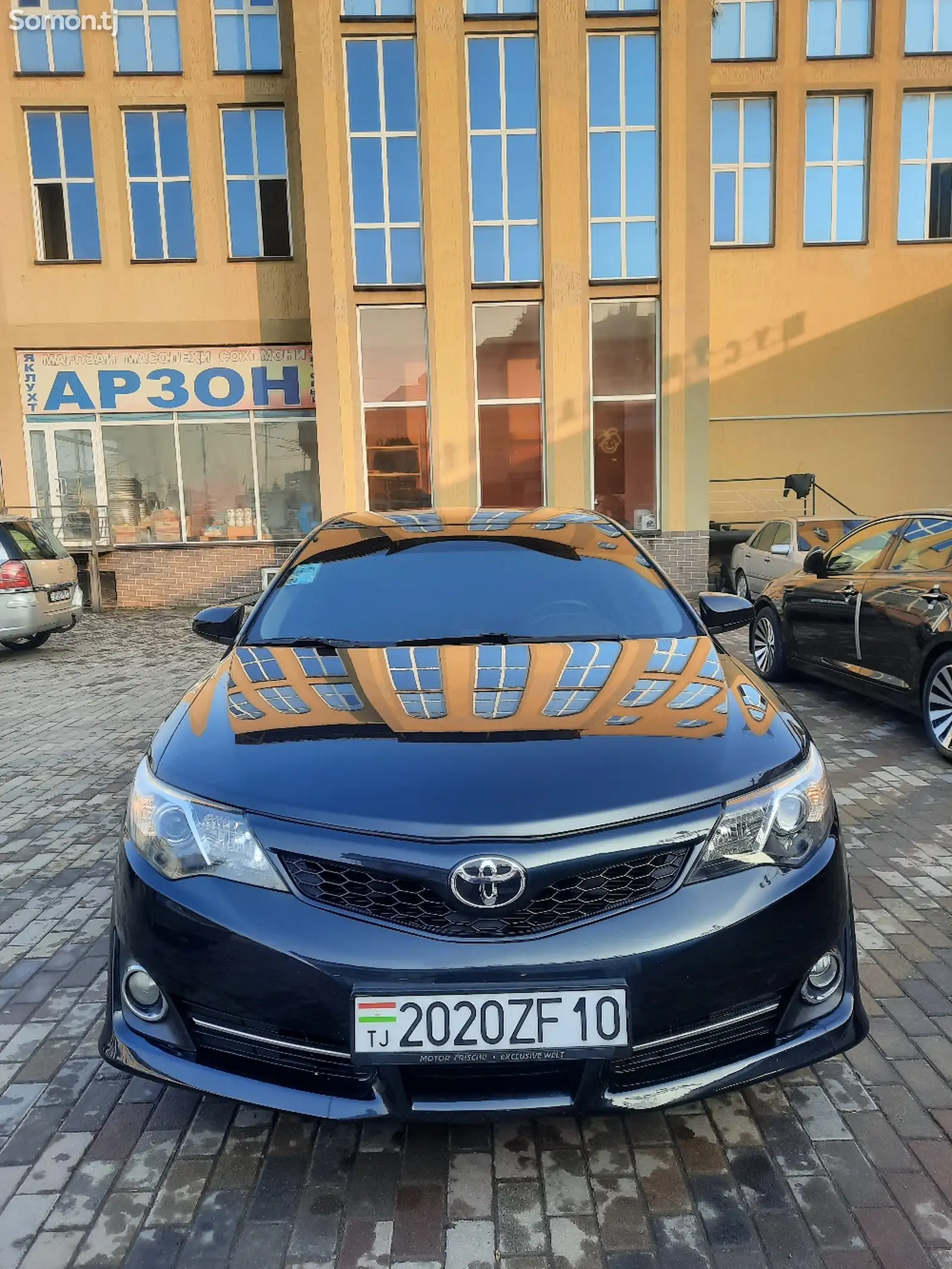 Toyota Camry, 2013-1