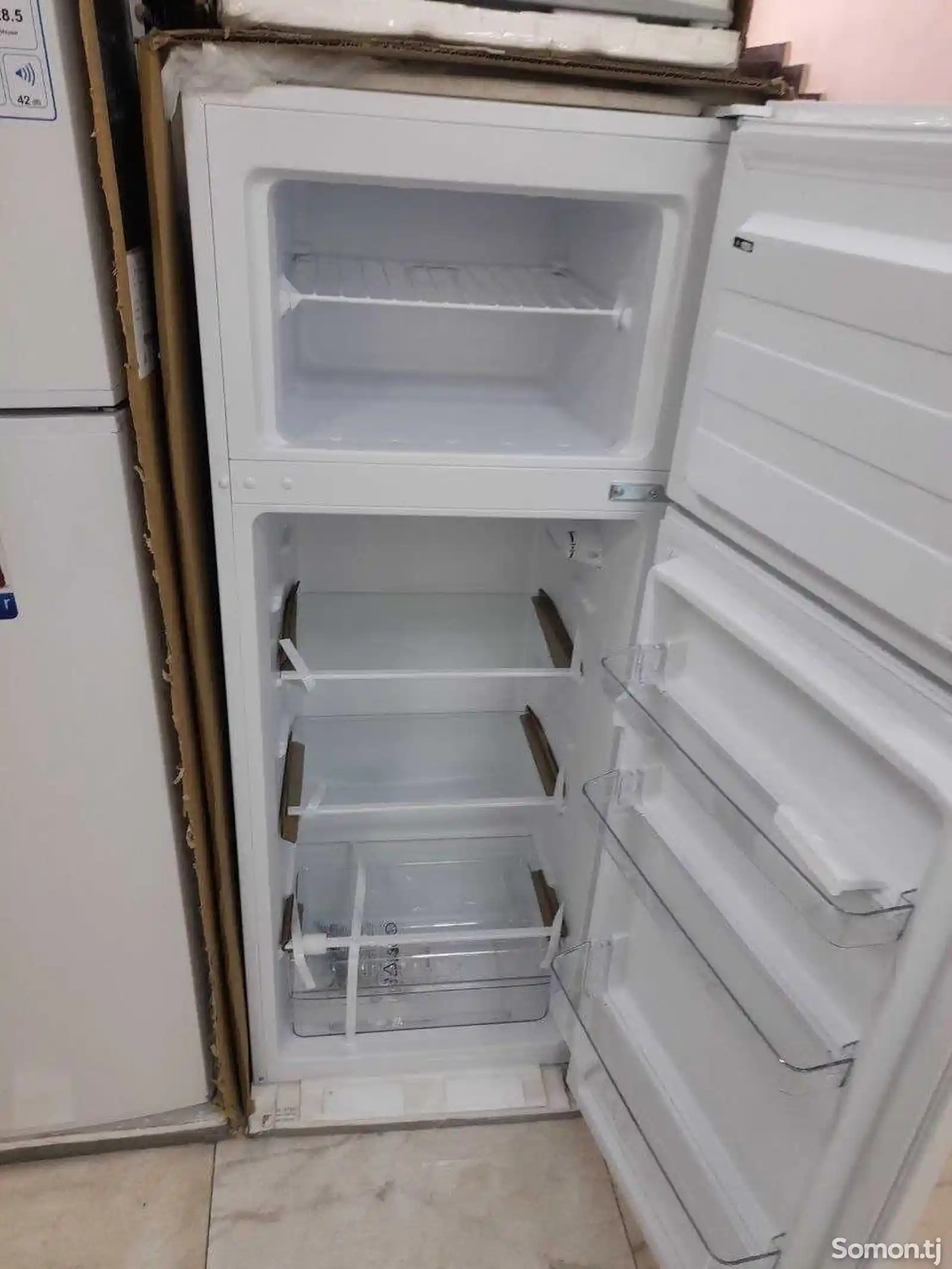 Холодильник Blesk 273-11