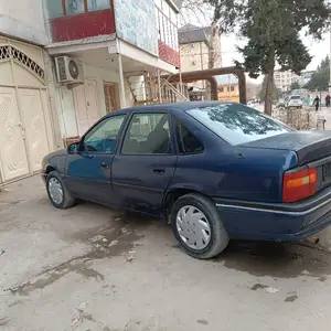 Opel Vectra A, 1993