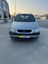 Opel Zafira, 2002-2