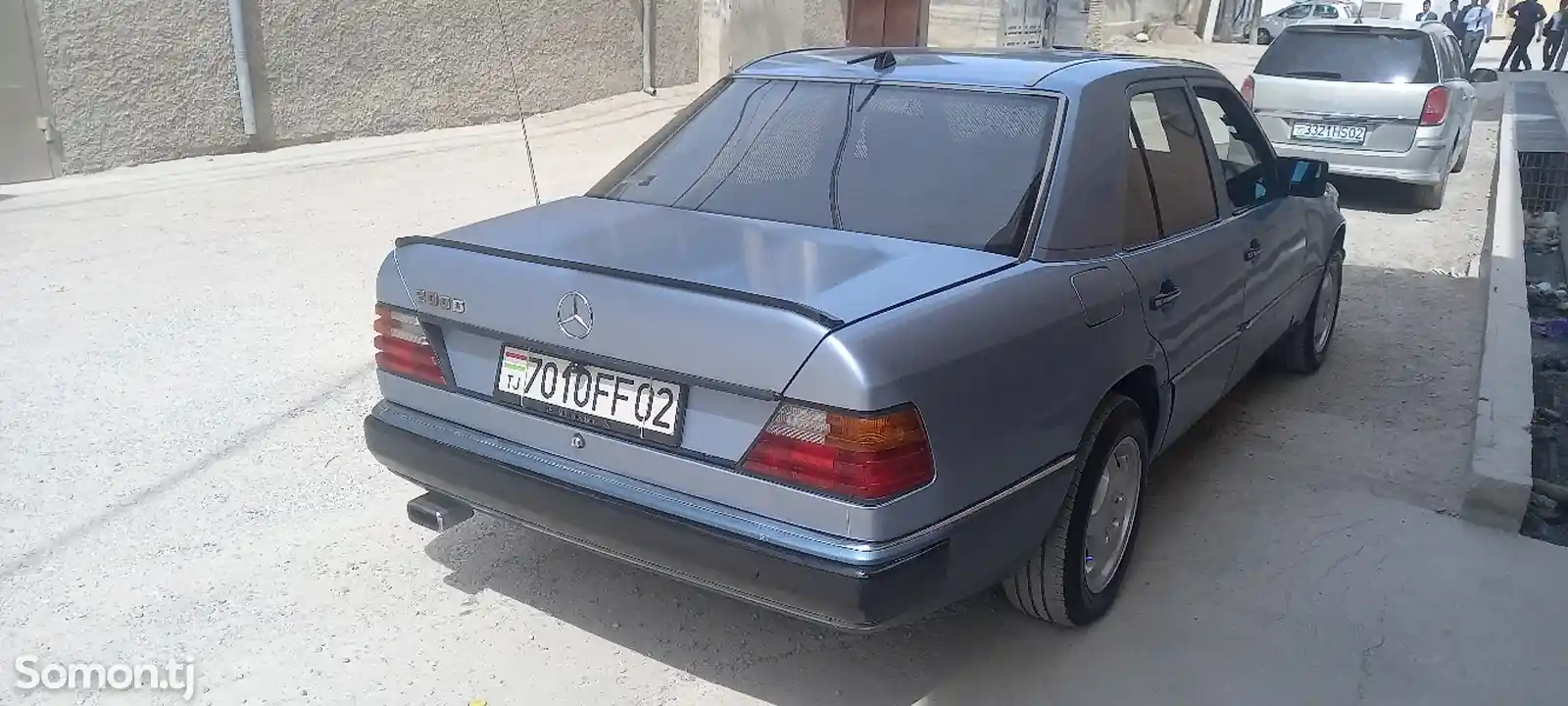 Mercedes-Benz W124, 1992-2