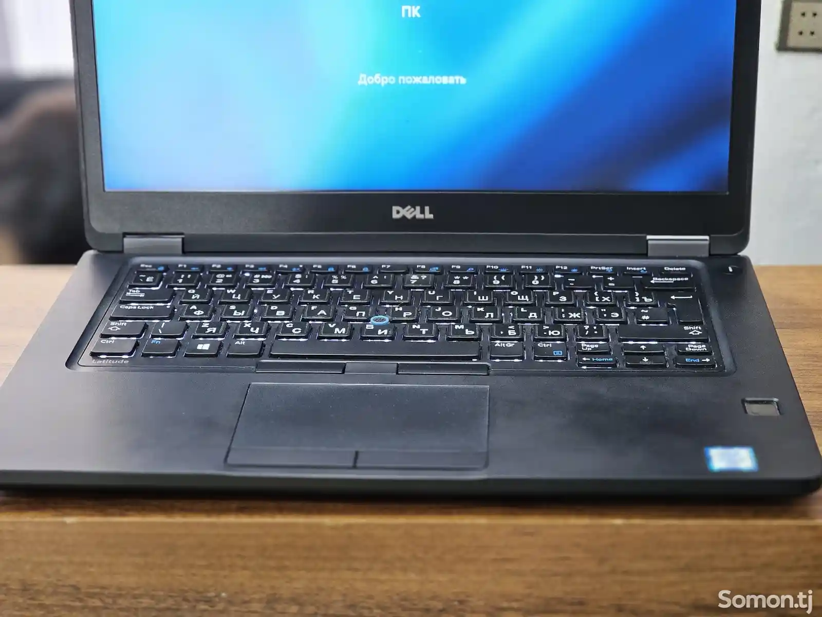 Ноутбук Dell 14 Core i5-6300U / 8GB / SSD 256GB-3