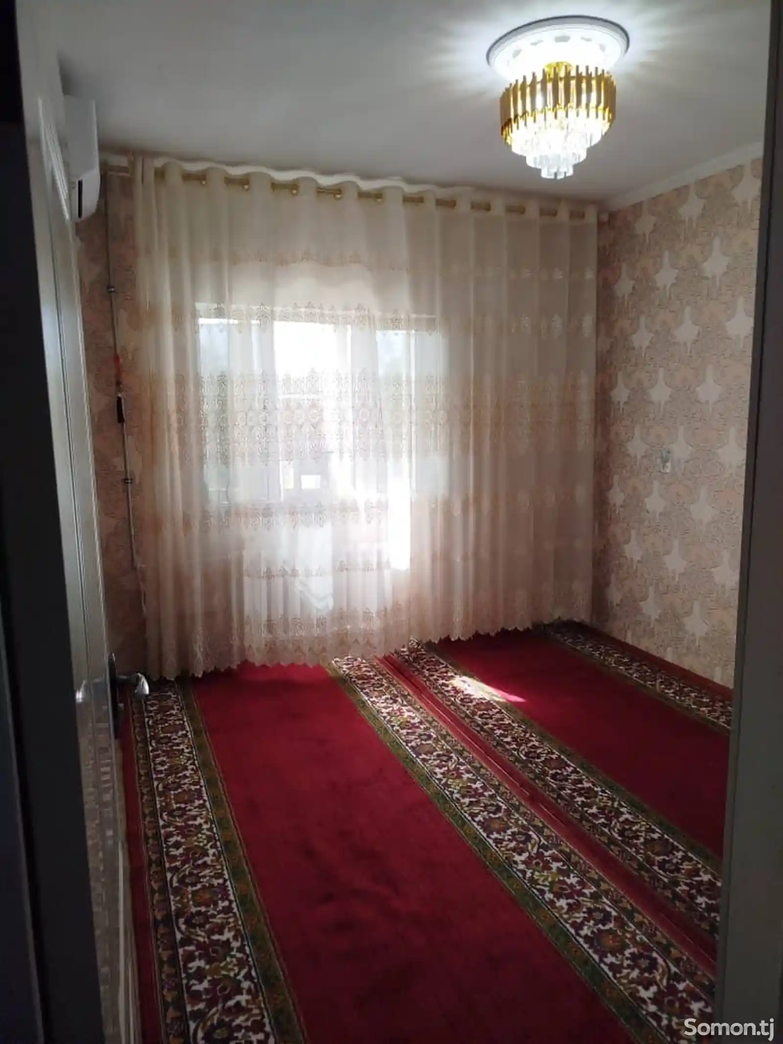 4-комн. квартира, 4 этаж, 90 м², 84мкр-16