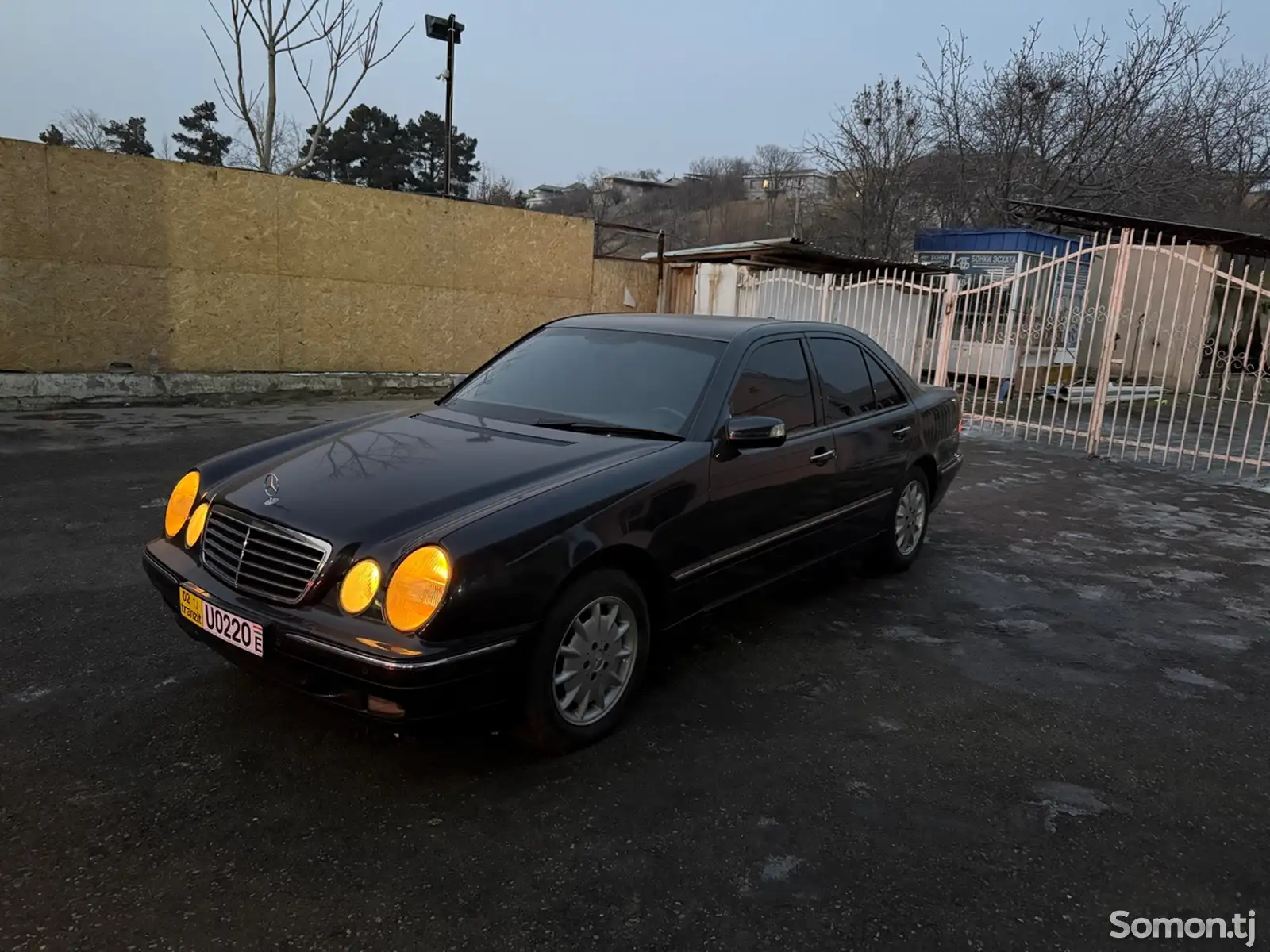 Mercedes-Benz E class, 2001-1