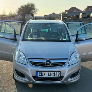 Opel Zafira, 2008