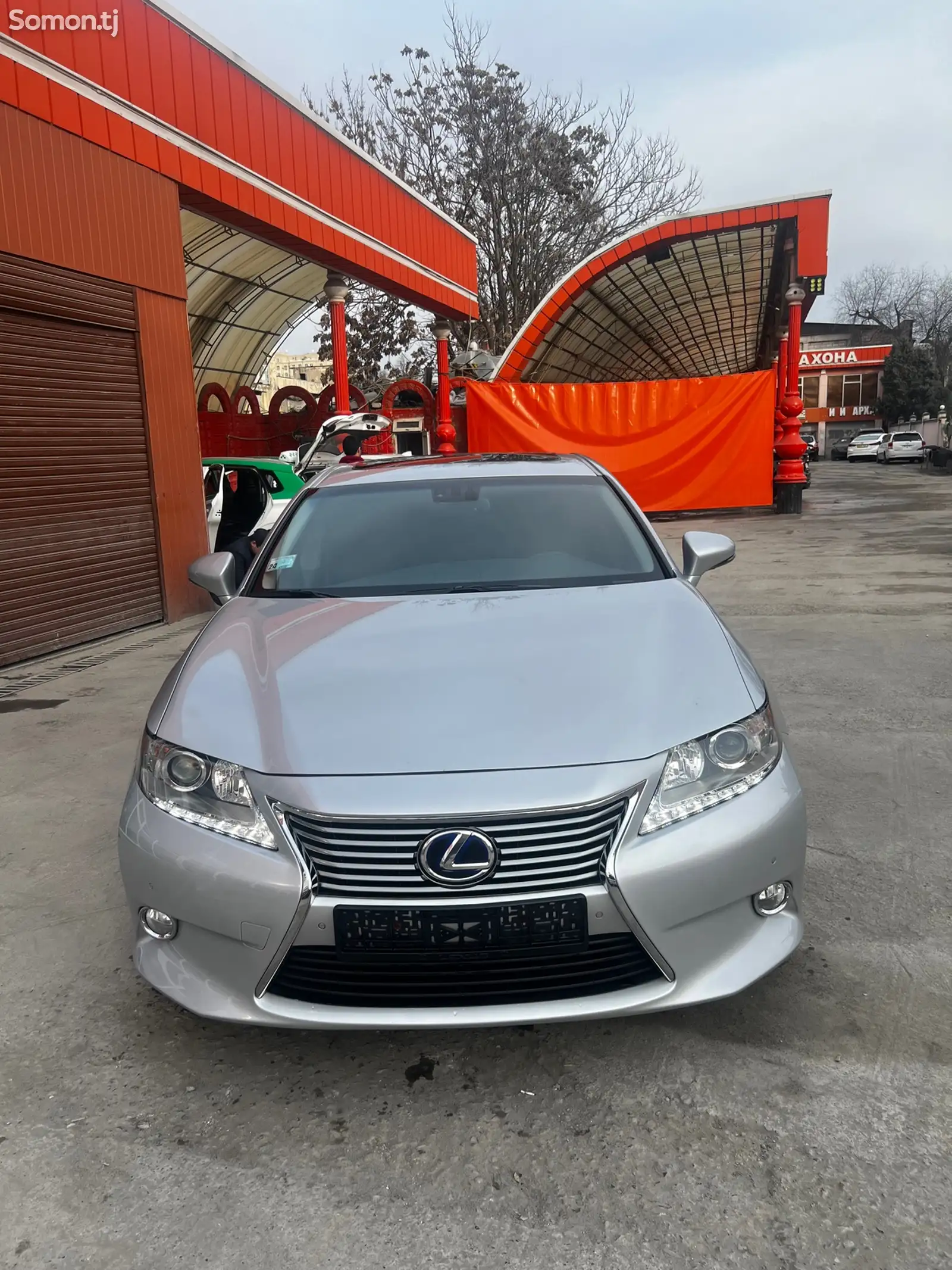 Lexus ES series, 2013-1