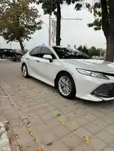 Toyota Camry, 2020-2