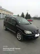 Opel Zafira, 2004-2