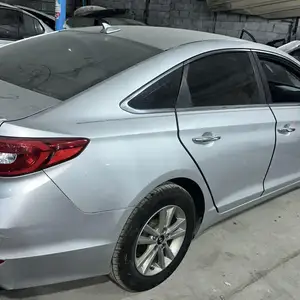 Hyundai Sonata, 2015