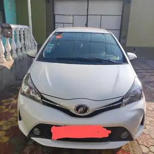 Toyota Vitz, 2014