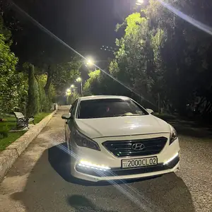 Hyundai Sonata, 2015