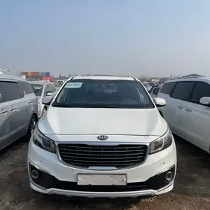 Kia Carnival, 2015