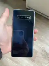 Samsung Galaxy S10 plus-2