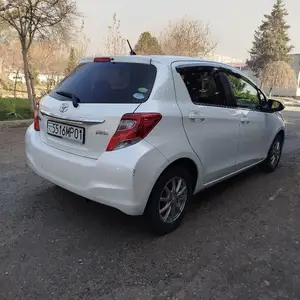 Toyota Vitz, 2014