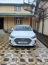 Hyundai Elantra, 2017-2