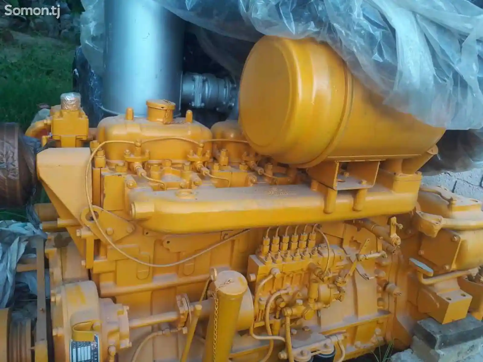 Двигатель Shantui от бульдозера-1