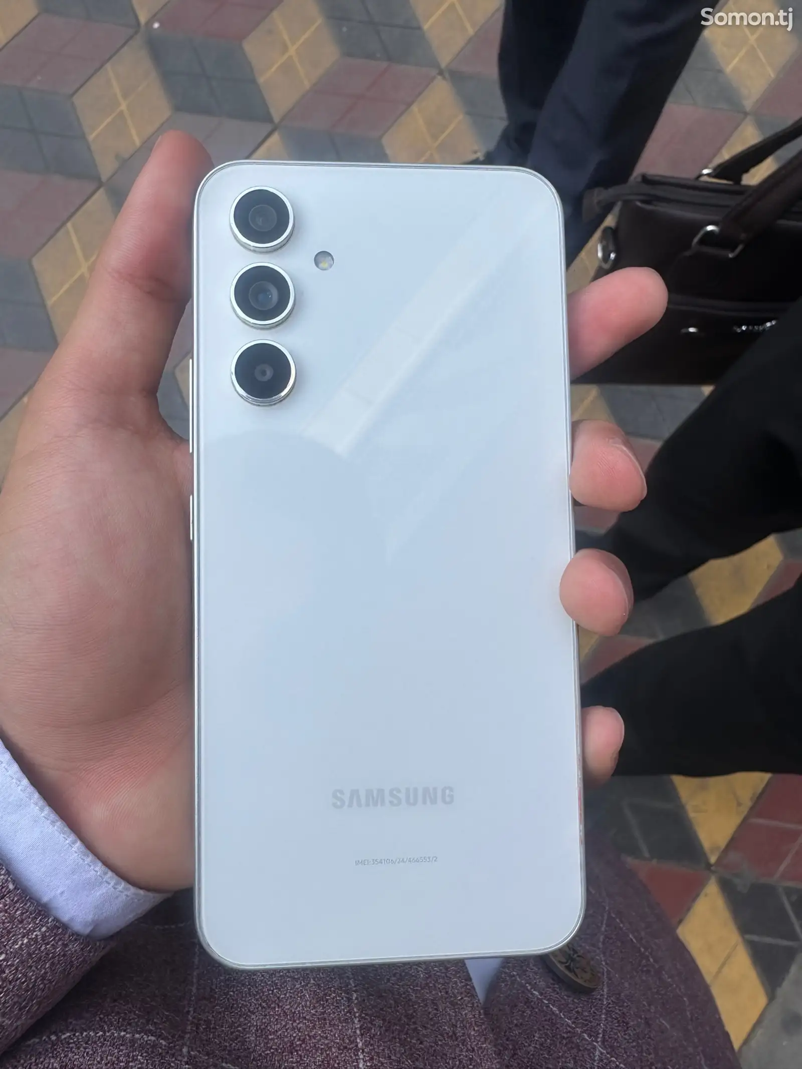 Samsung Galaxy A54-1