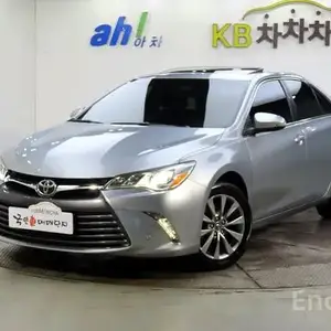 Toyota Camry, 2015