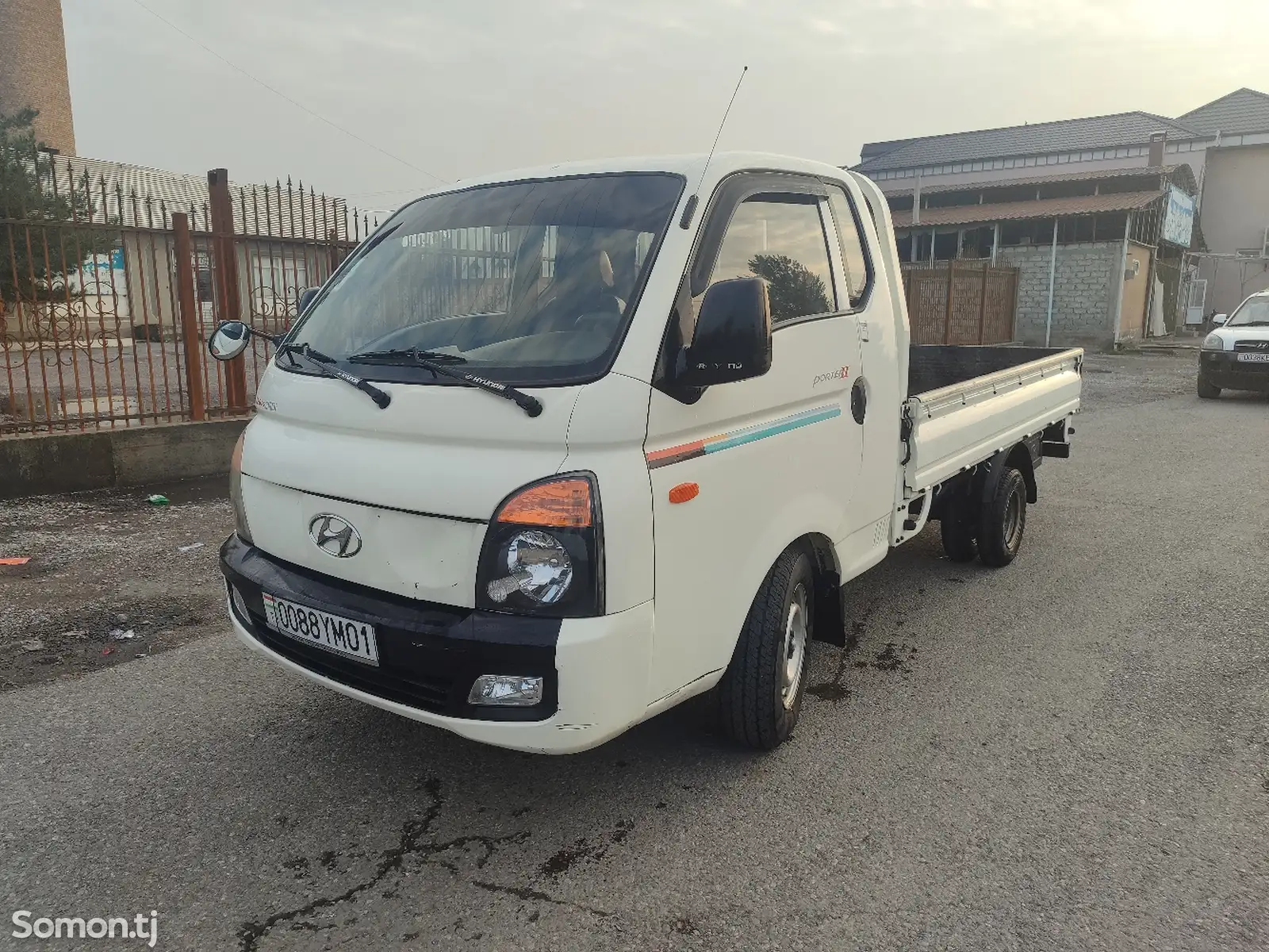 Бортовой автомобиль Hyundai Porter , 2010-1