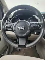 Kia Carnival, 2015-6