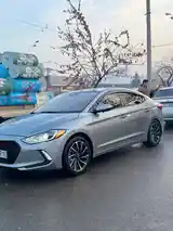 Hyundai Elantra, 2018-2