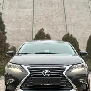 Lexus ES series, 2013