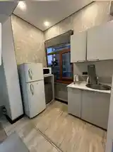 1-комн. квартира, 4 этаж, 50 м², Сомони-6