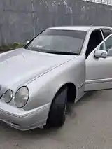 Mercedes-Benz E class, 2000-2