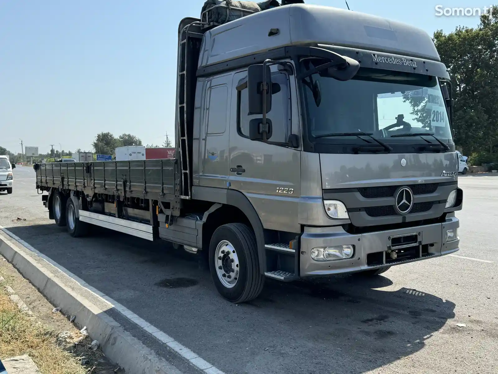 Бортовой грузовик Mercedes-Benz Atego 1229, 2014-3