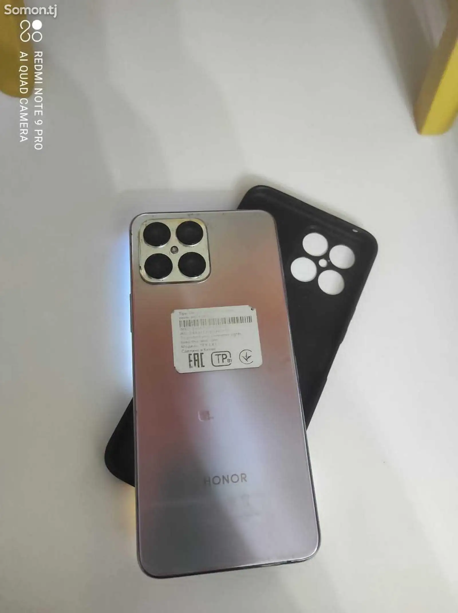 Смартфон Honor-1