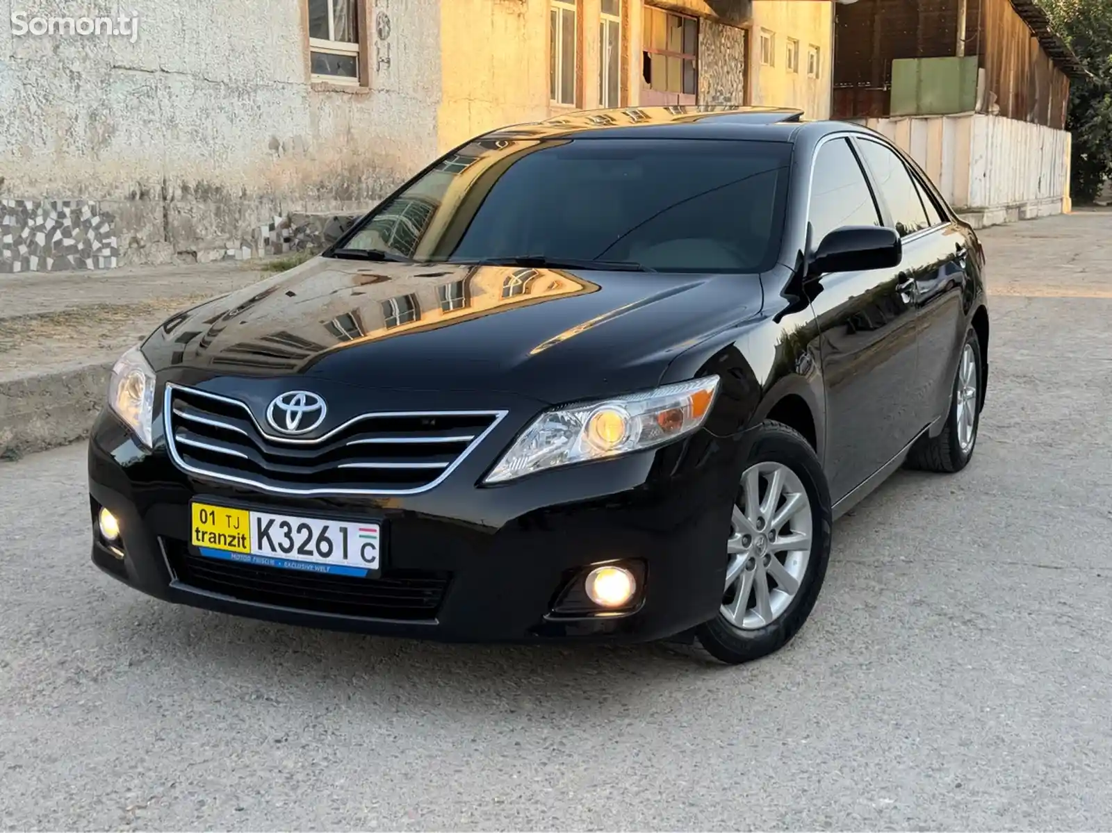 Toyota Camry, 2010-1