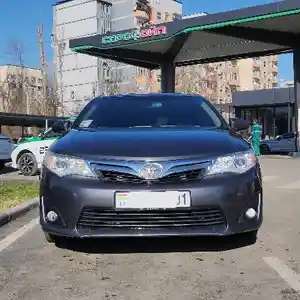 Toyota Camry, 2012