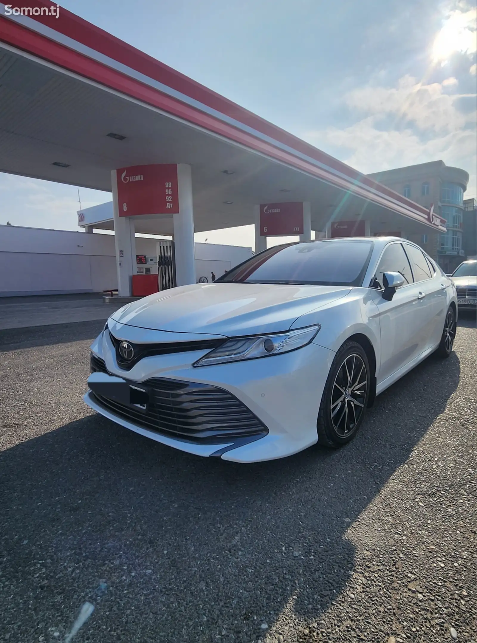 Toyota Camry, 2019-3