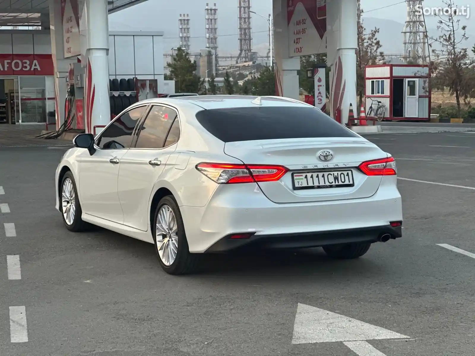 Toyota Camry, 2019-12