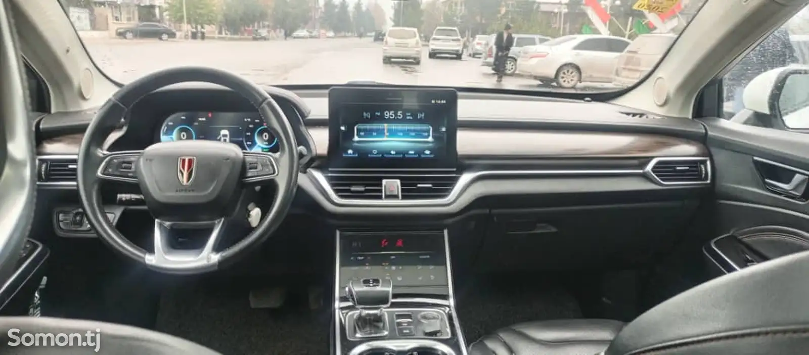 Hongqi HS3, 2019-1