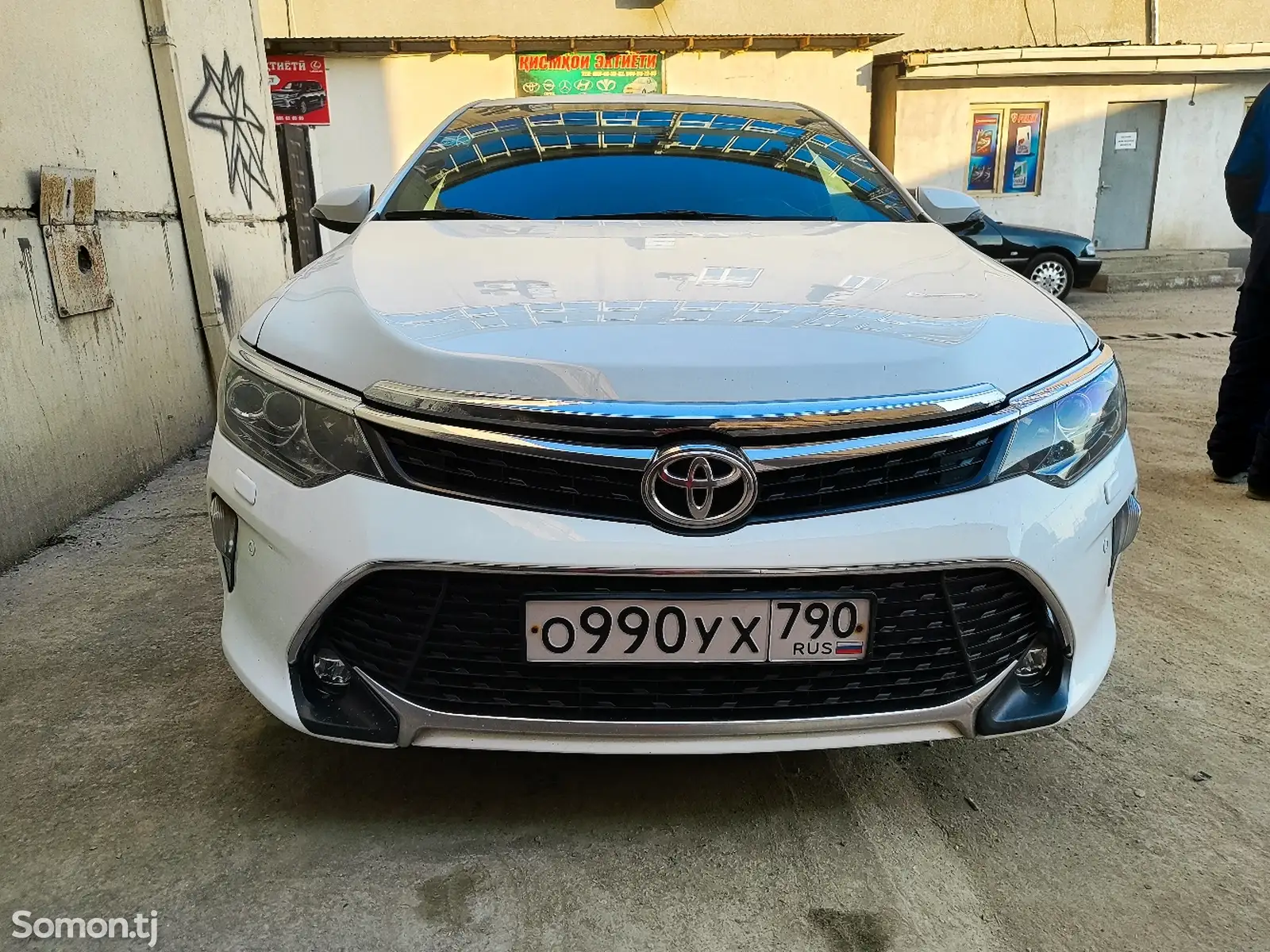 Toyota Camry, 2017-1