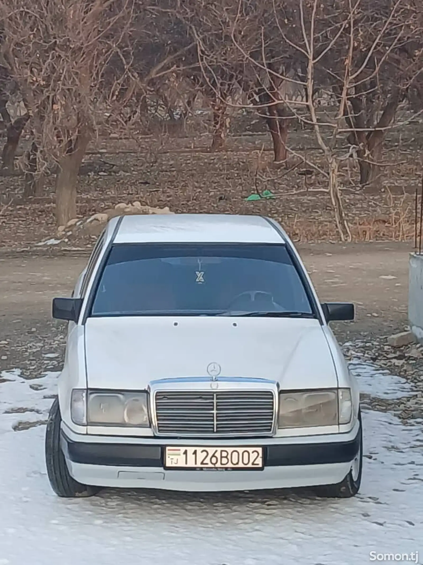 Mercedes-Benz W124, 1990-1