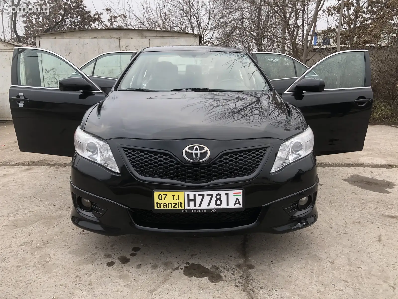 Toyota Camry, 2010-1