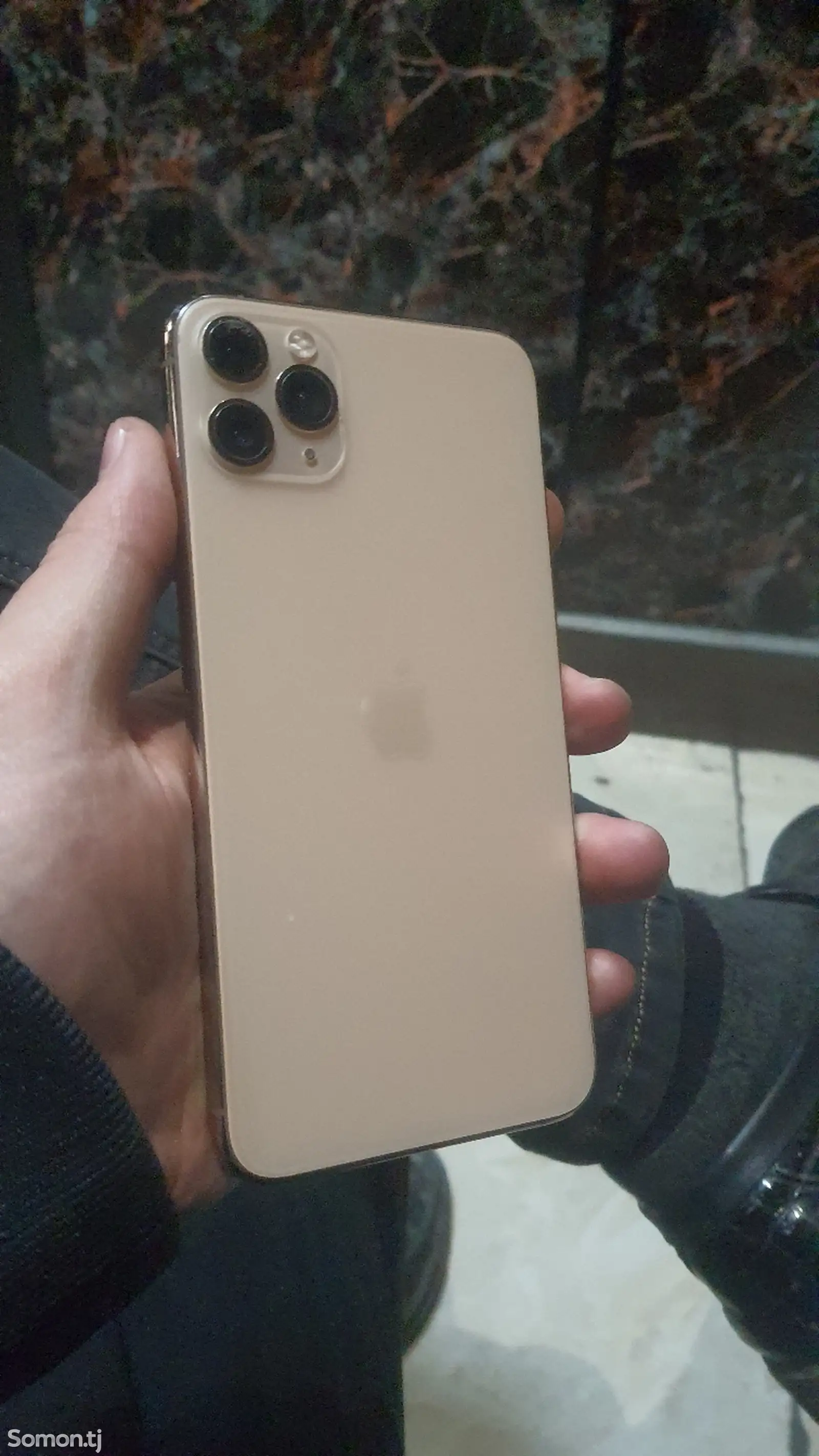 Apple iPhone 11 Pro Max, 256 gb, Gold-1