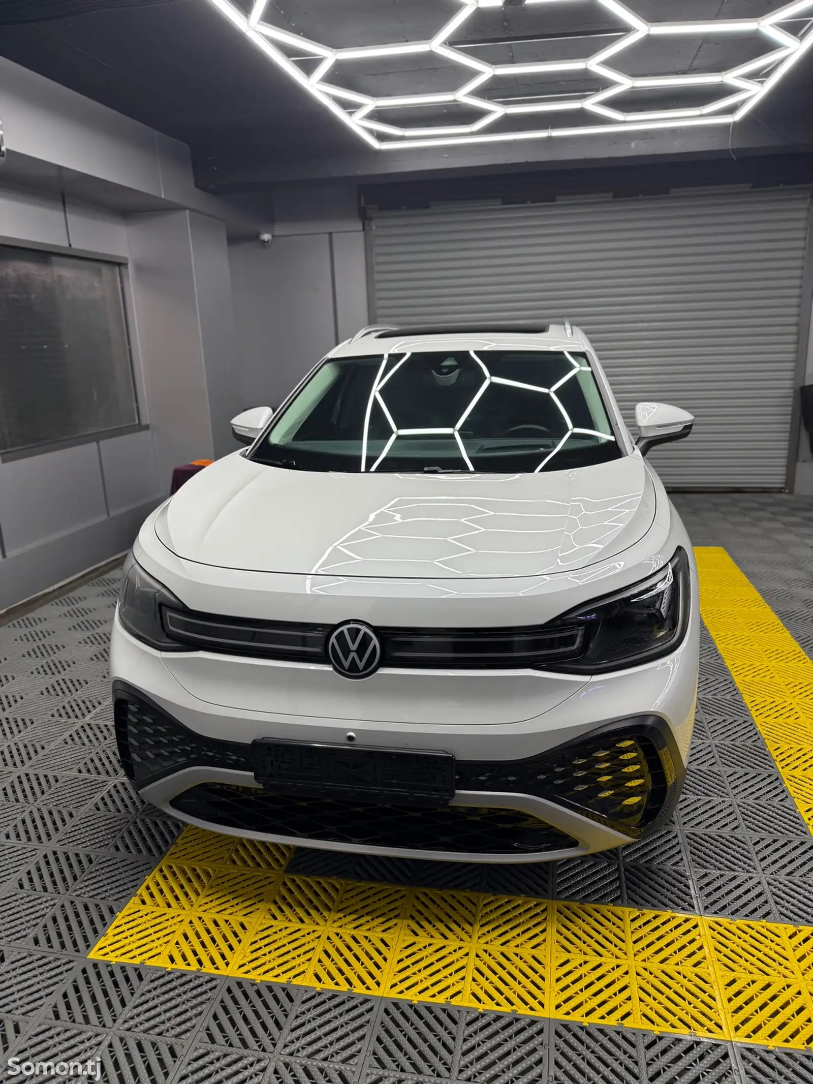 Volkswagen ID.6, 2022-1