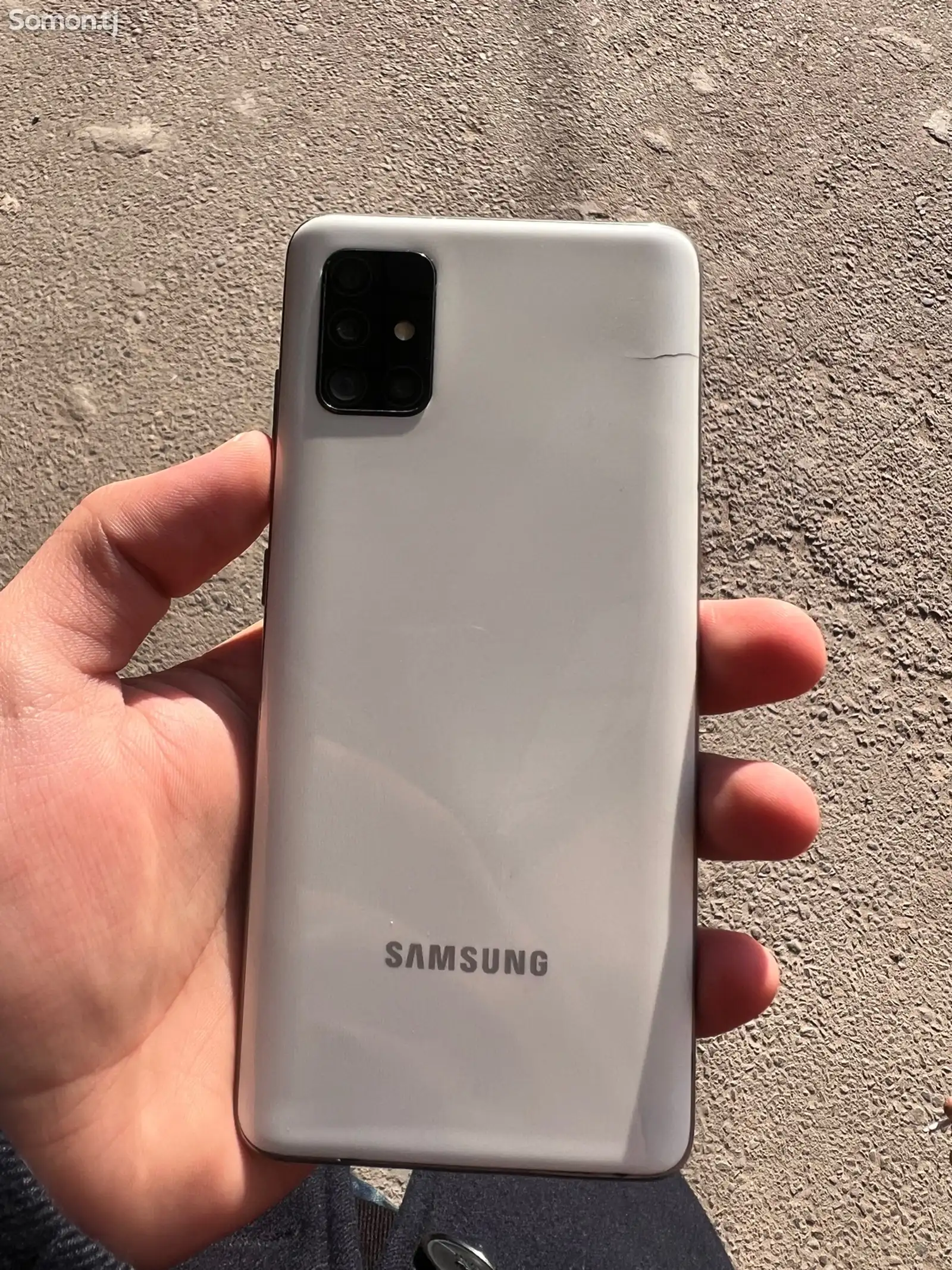 Samsung Galaxy A51-1