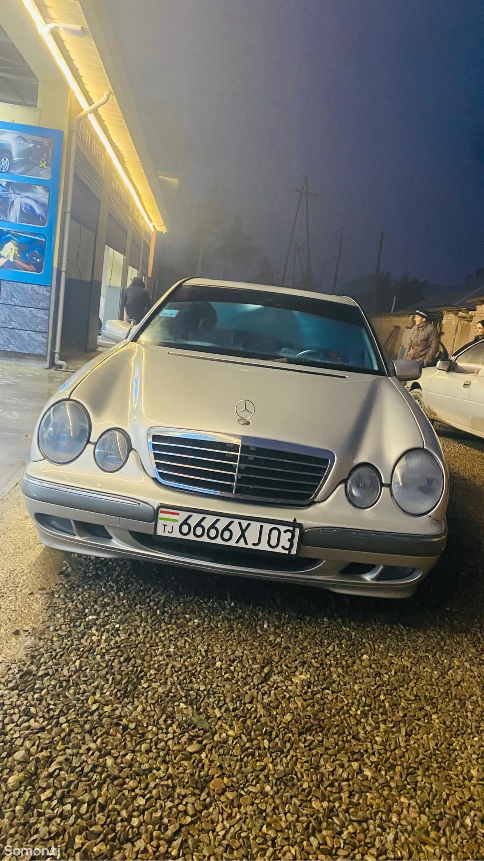 Mercedes-Benz E class, 2001-1