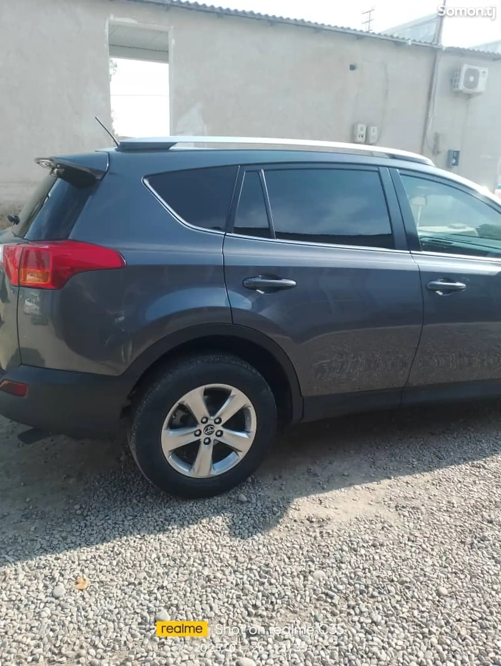 Toyota RAV 4, 2015-1