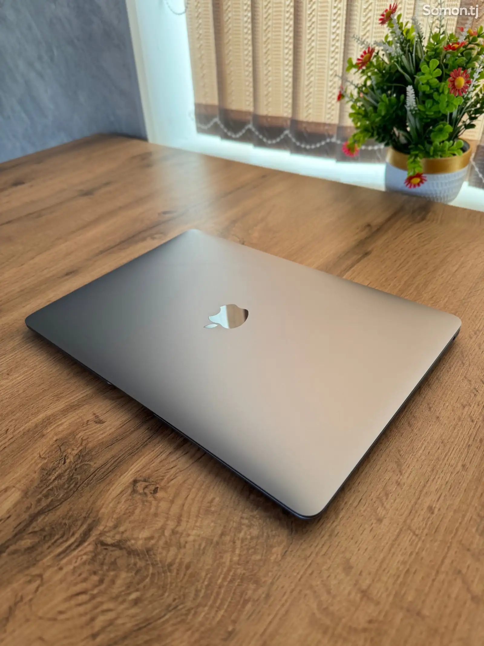 Ноутбук MacBook Air M1 8GB/256GB-1