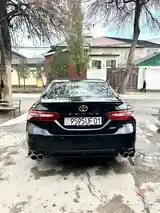 Toyota Camry, 2018-4