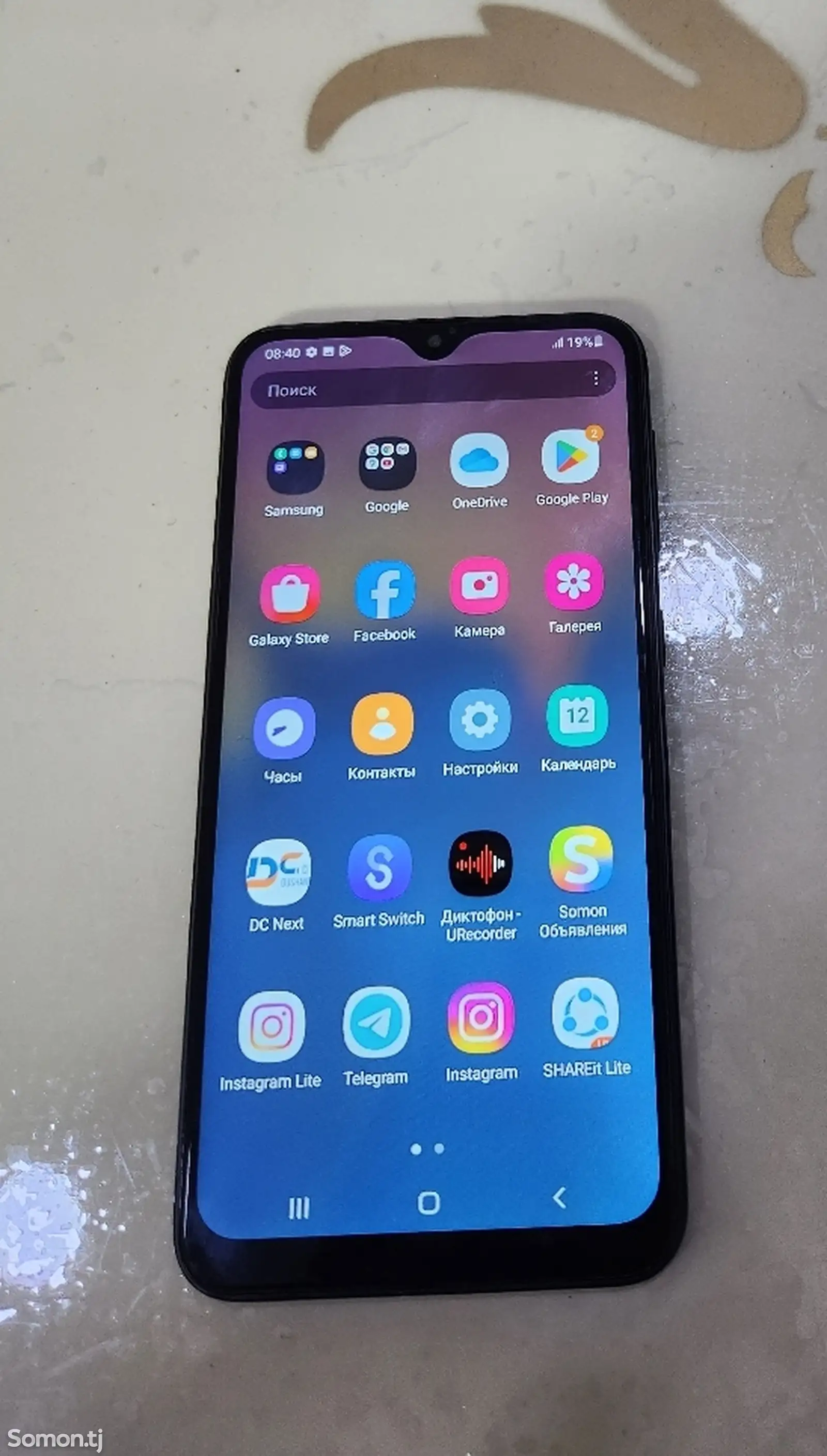 Samsung Galaxy A10 Duos-1