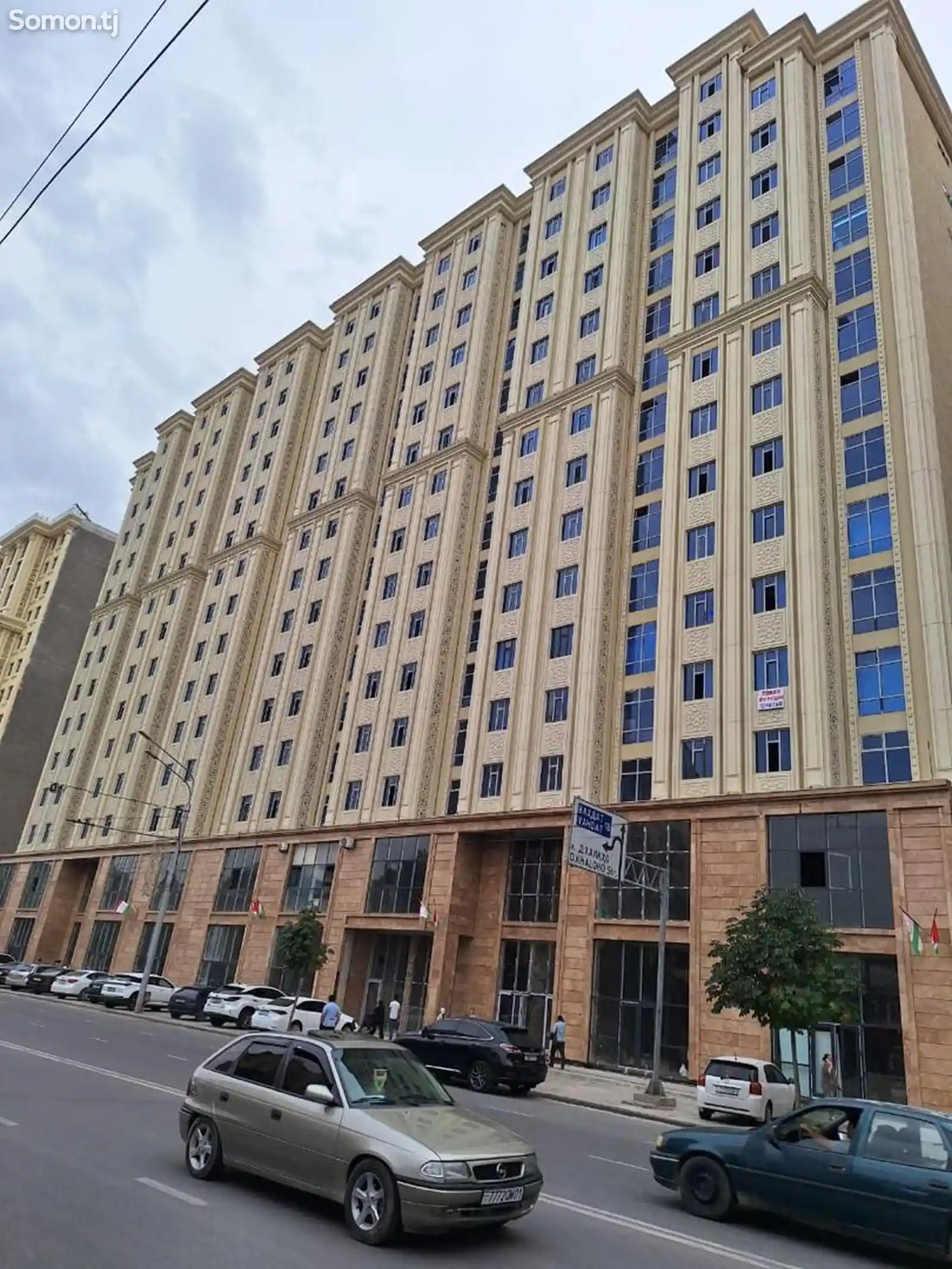 1-комн. квартира, 8 этаж, 52 м², Шохмансур-3