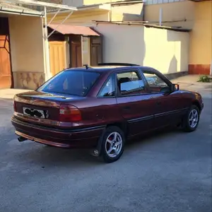 Opel Astra F, 1992